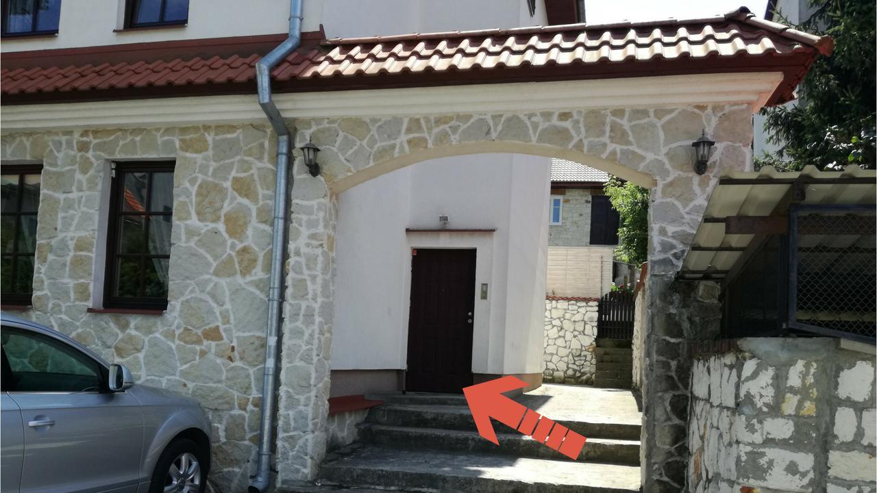 Pokoje Ksiezycowe Przy Rynku Казимеж Долни Екстериор снимка